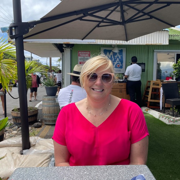 Meet your Posher, Annette - Picture 1 of 1